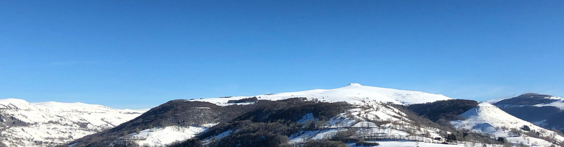 Chambres hôtes Salers Cantal - Les Sagranières